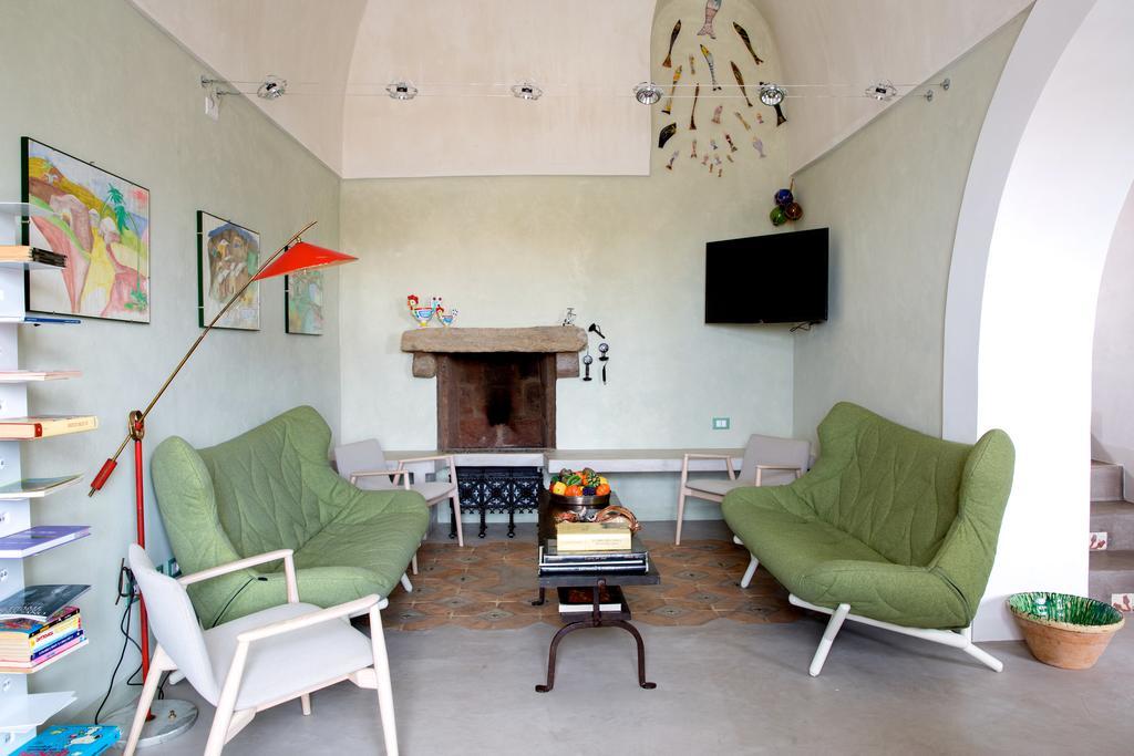 Le Maioliche Hotel Scauri  Esterno foto