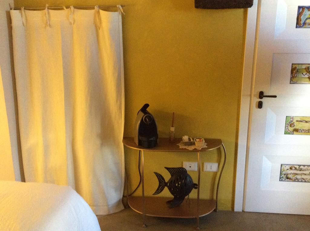 Le Maioliche Hotel Scauri  Esterno foto