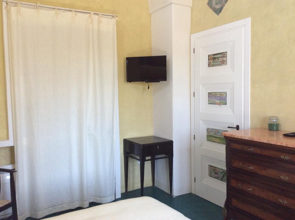 Le Maioliche Hotel Scauri  Esterno foto